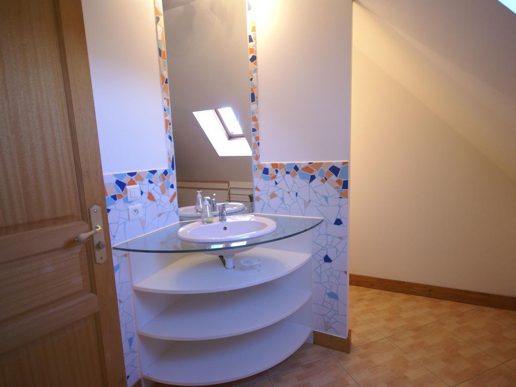 Modern Holiday Home With Private Pool Loubressac Ruang foto
