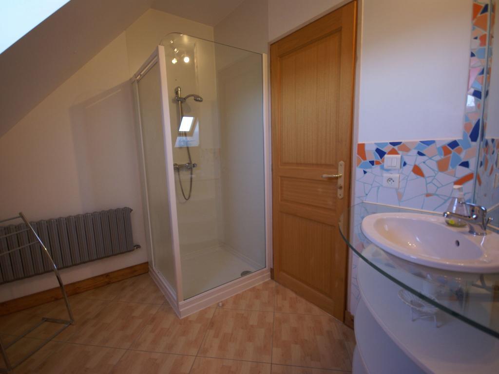Modern Holiday Home With Private Pool Loubressac Ruang foto