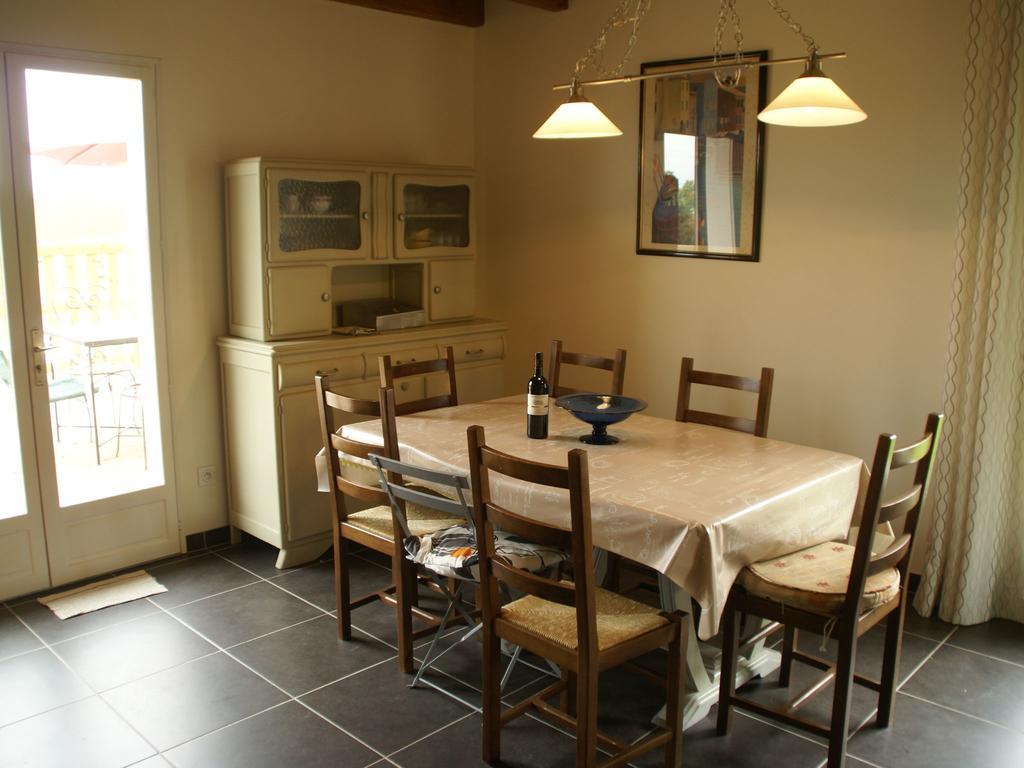 Modern Holiday Home With Private Pool Loubressac Bagian luar foto