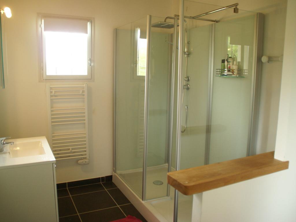 Modern Holiday Home With Private Pool Loubressac Bagian luar foto