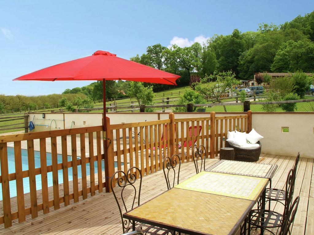 Modern Holiday Home With Private Pool Loubressac Bagian luar foto